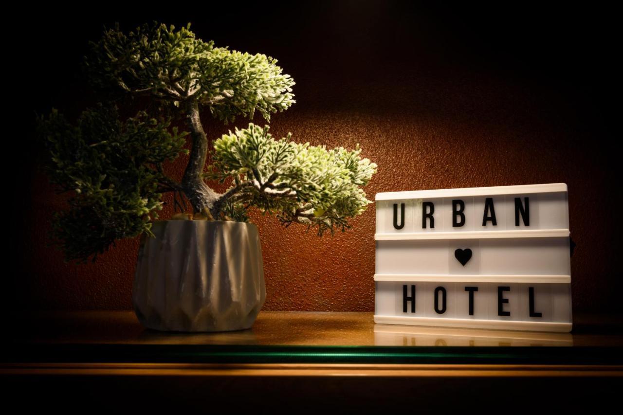Hotel Urban Baia Mare Luaran gambar