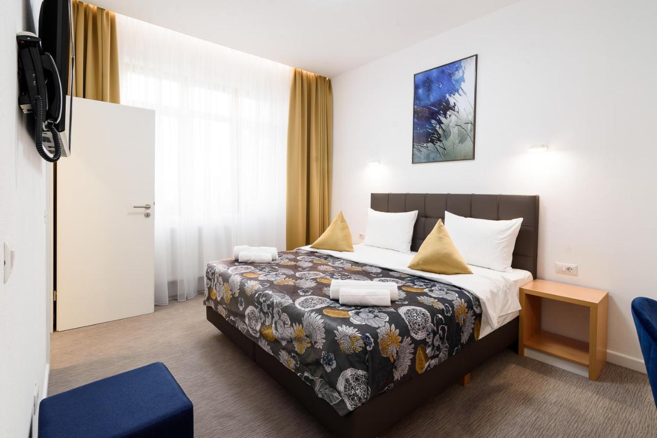 Hotel Urban Baia Mare Luaran gambar