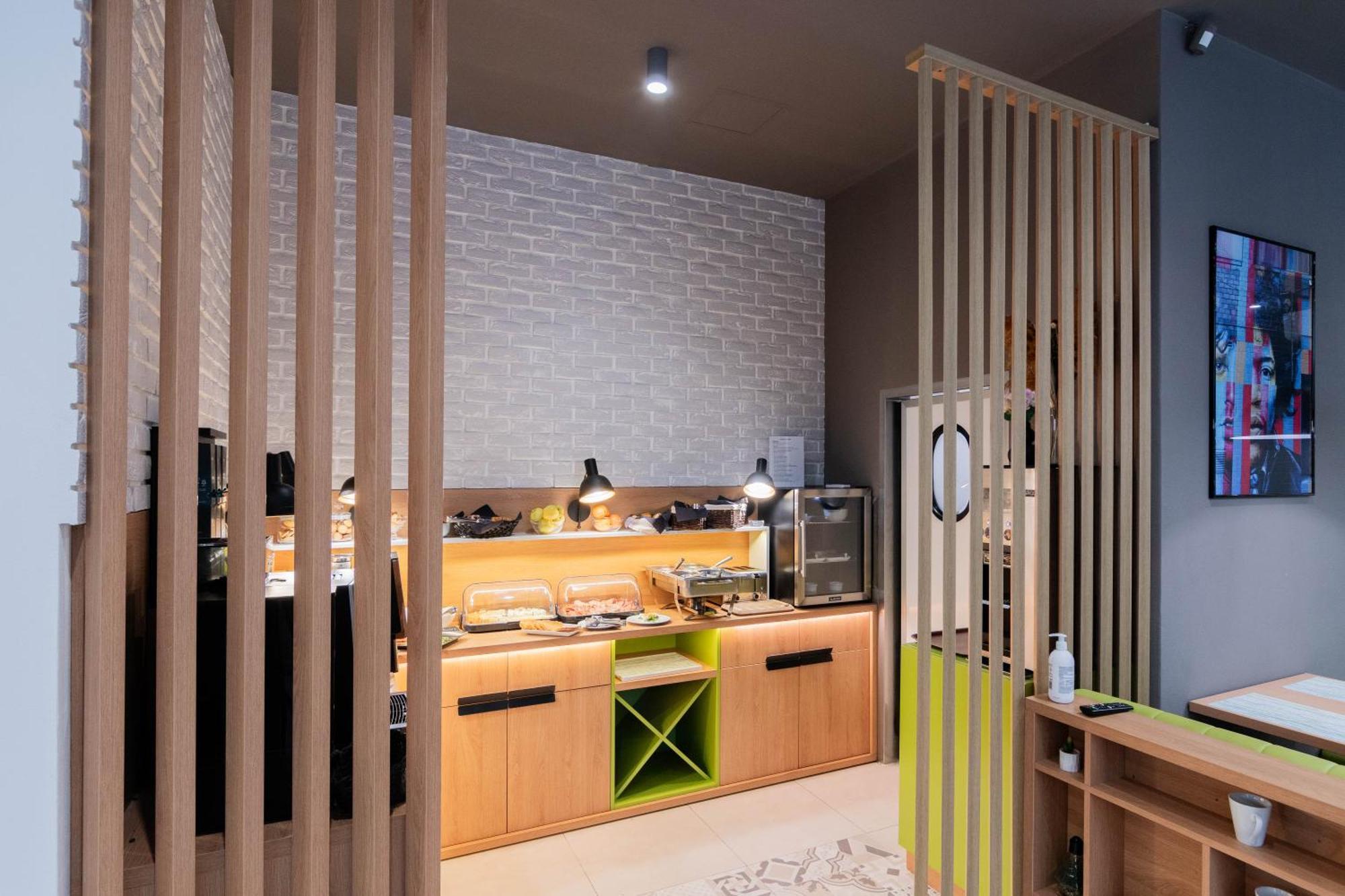 Hotel Urban Baia Mare Luaran gambar