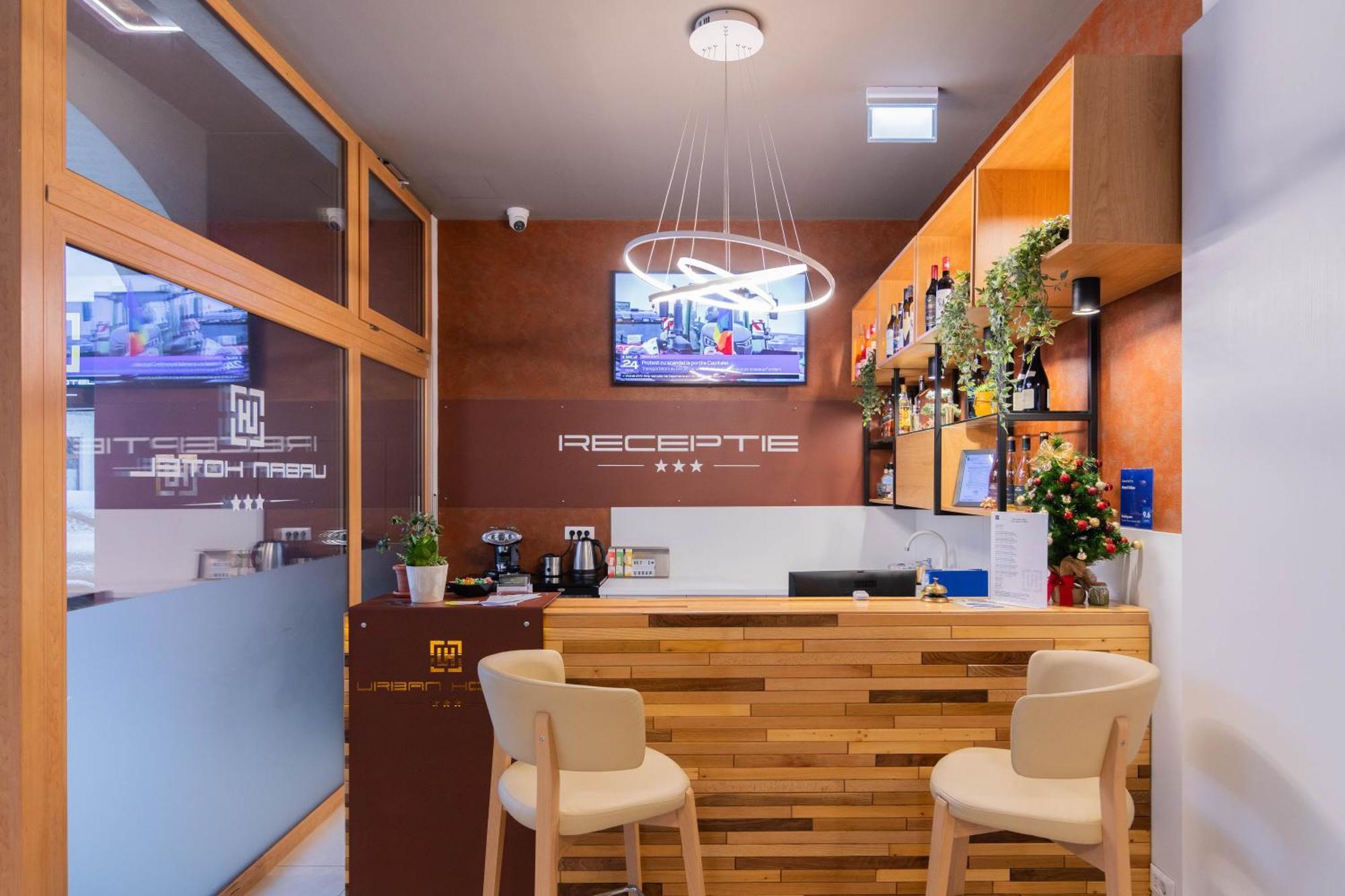Hotel Urban Baia Mare Luaran gambar