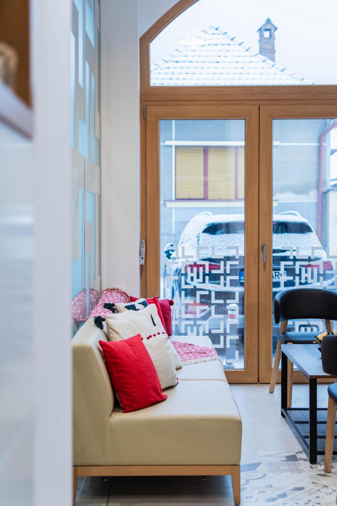 Hotel Urban Baia Mare Luaran gambar