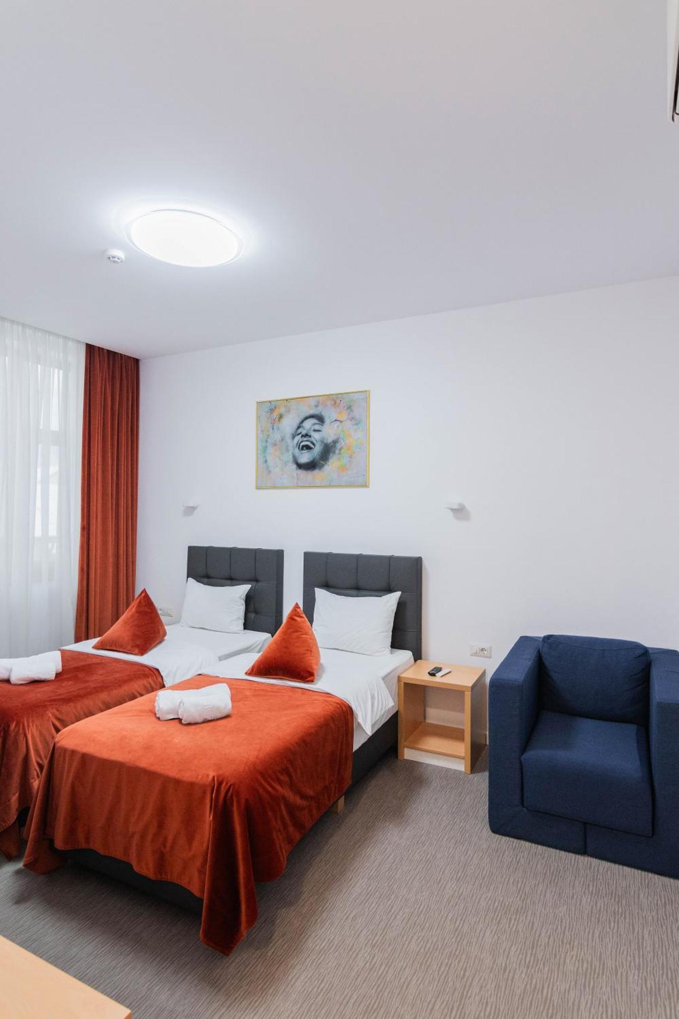 Hotel Urban Baia Mare Luaran gambar
