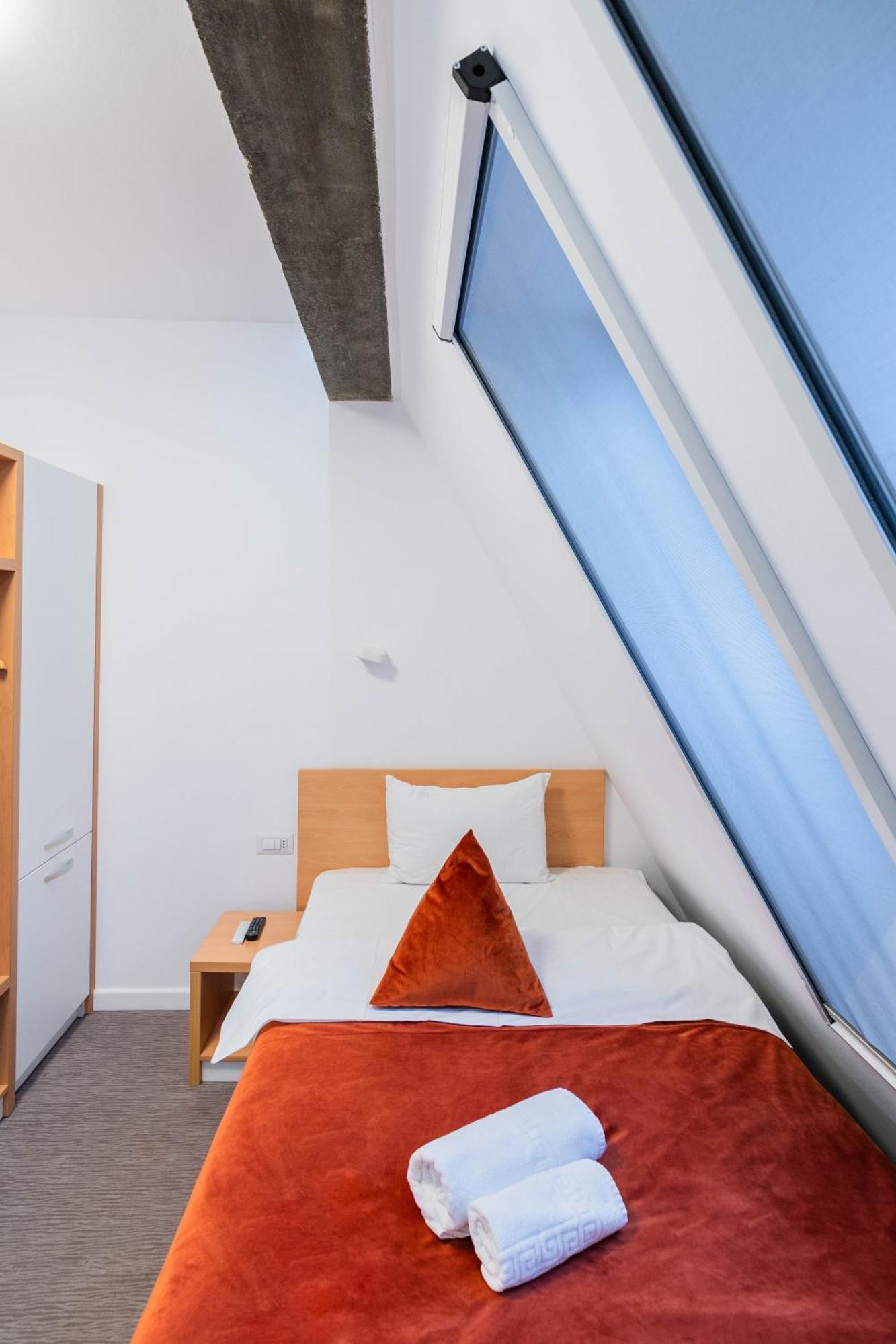 Hotel Urban Baia Mare Luaran gambar